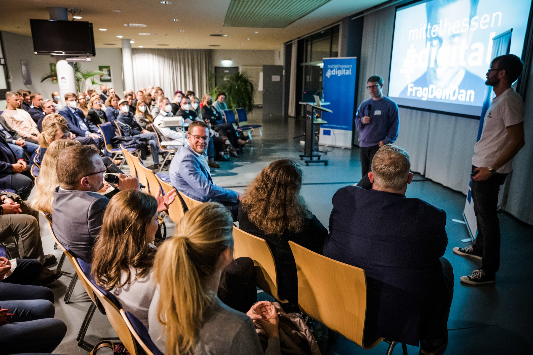 Keynotespeaker Daniel Zoll interagierte während seines Vortrags auch mit dem Publikum 