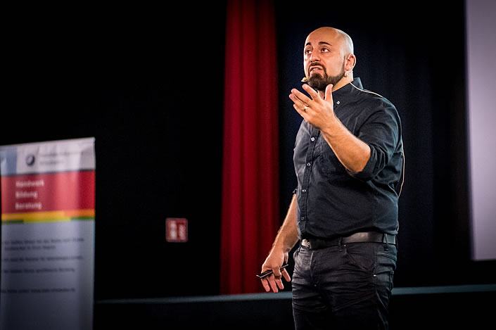 Ali Mahlodji im Kinopolis (Foto: Tilman Lochmüller)